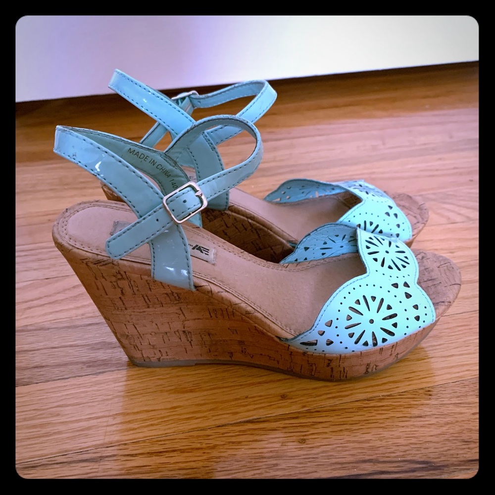 American Eagle Outfitter wedges
